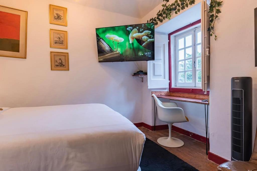 Вилла Unique Luxurious 17-Century Smart Chapel In Historical Center - Sintra Wow Экстерьер фото