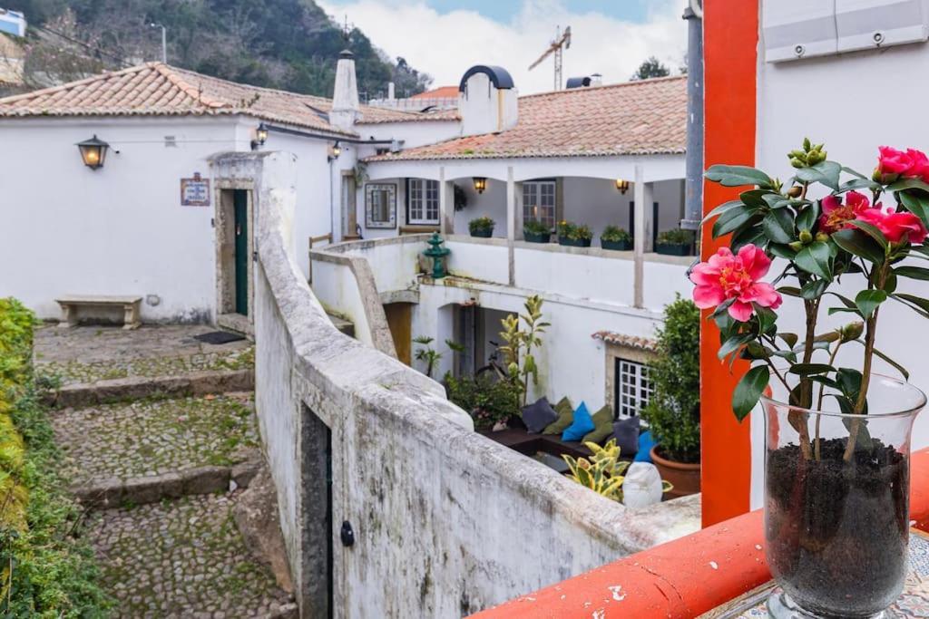 Вилла Unique Luxurious 17-Century Smart Chapel In Historical Center - Sintra Wow Экстерьер фото